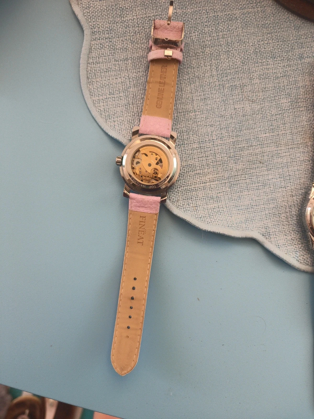 Reloj automático rosa – photo 2